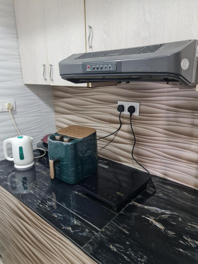 Sri Sayang Home Stay Джорджтаун Экстерьер фото